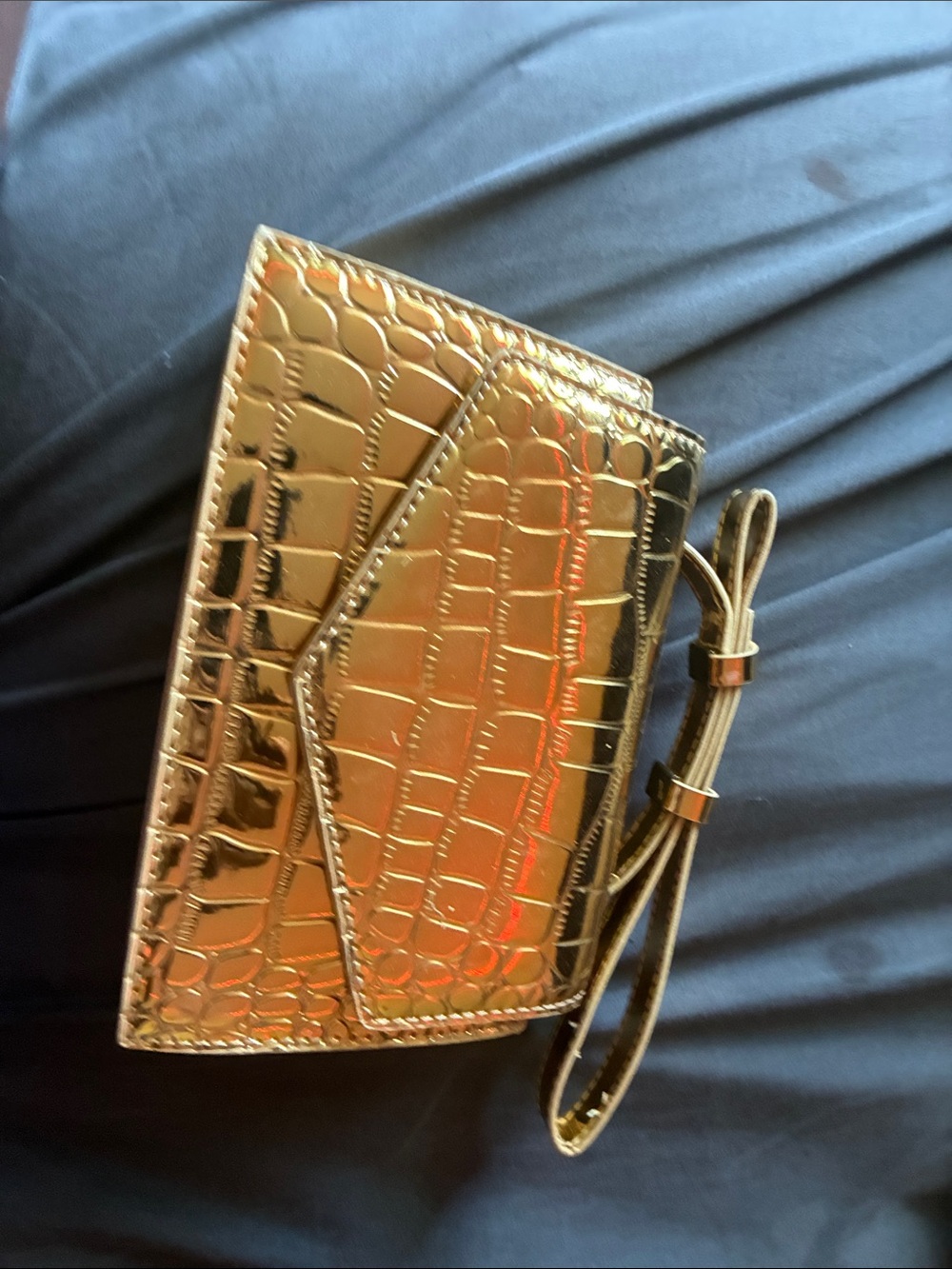 Fashion Nova Croc-Embossed Metallic Gold Wristlet